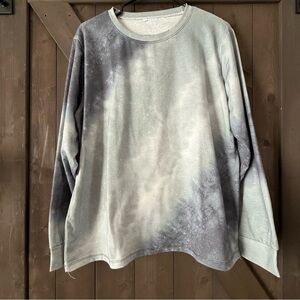 Tie-Dye Sweatshirt